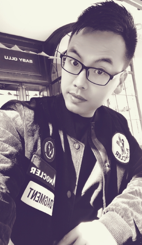 十七楼的猫的第一张照片--宁德闪婚服务中心
