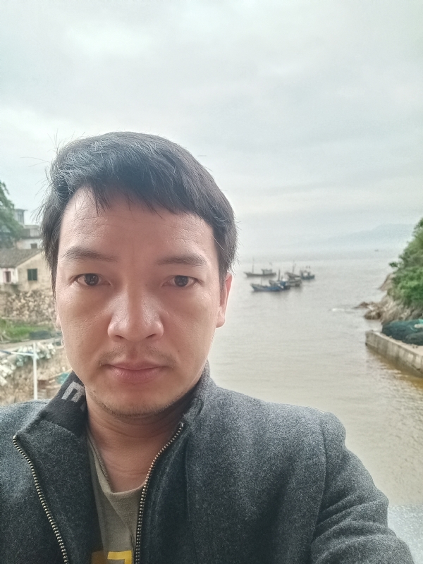 啊亮的第一张照片--宁德闪婚服务中心